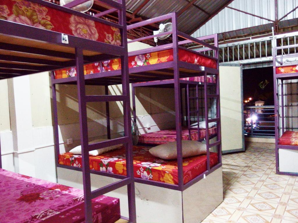 B52 Hostel Phnom Penh Room photo